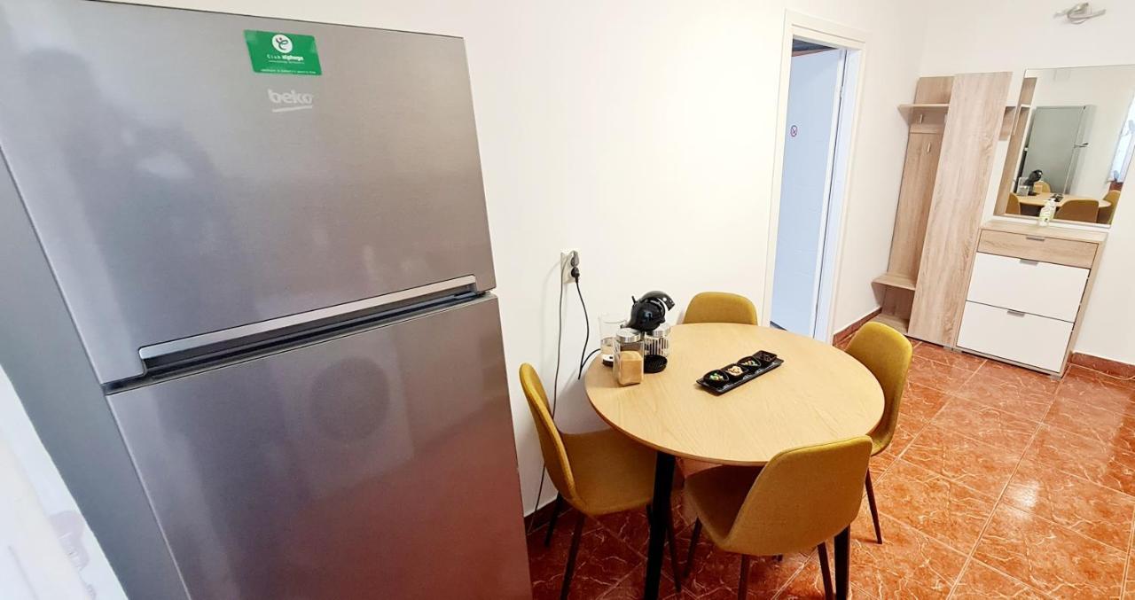 Larisa Apartment Cluj-Napoca Esterno foto